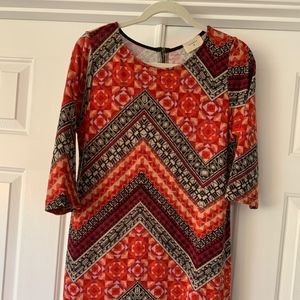 Multi color  Shift dress with 3/4 sleeve
